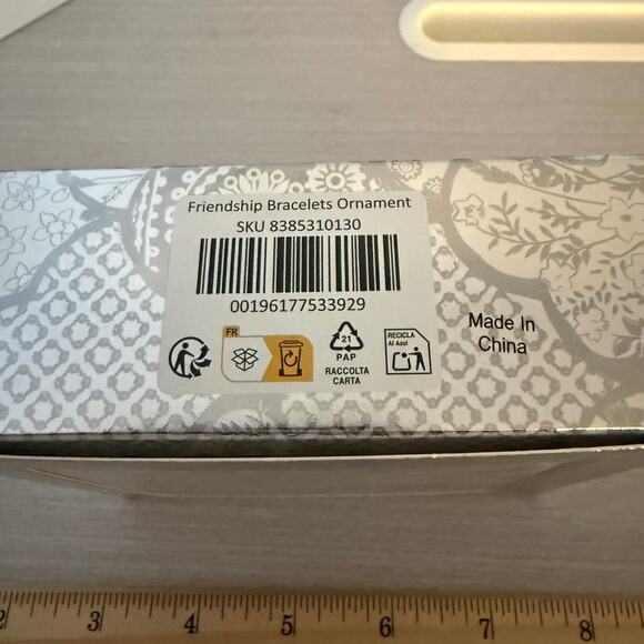 Taylor Swift NIB | Official The Eras Tour Friendship Bracelet Ornament - Picture 5 of 6